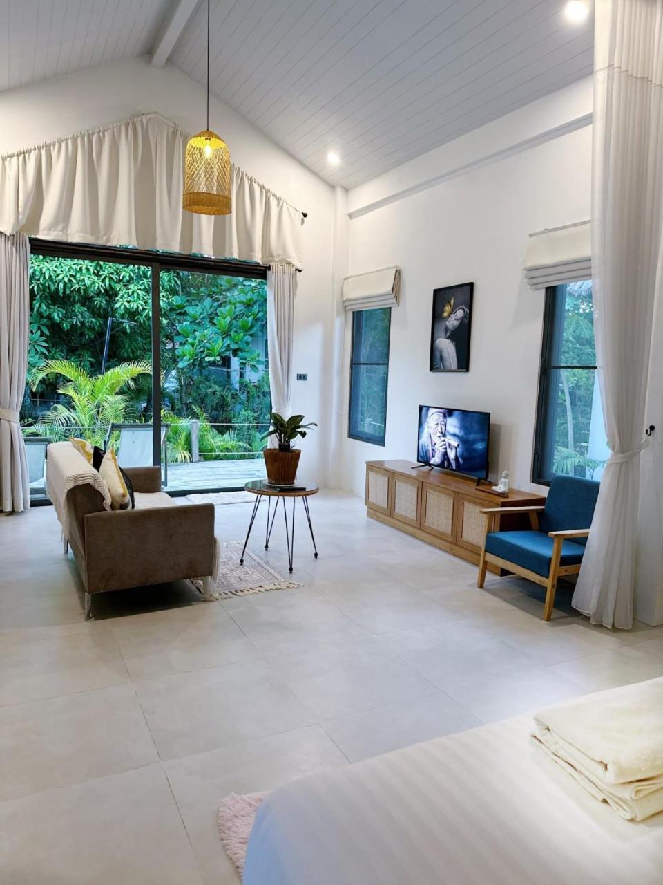 Crystal 7 Villa Haad Tian Exterior photo